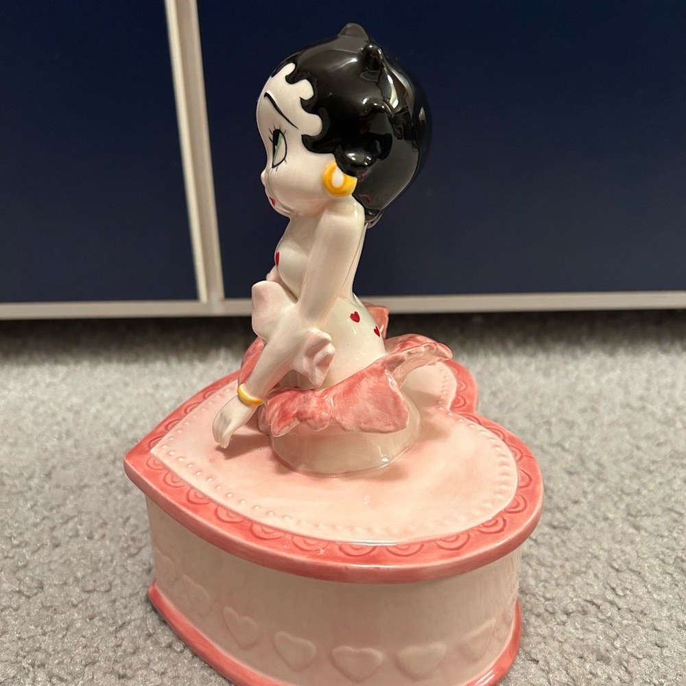 This has sold - Betty Boop - Picture 8 of 10